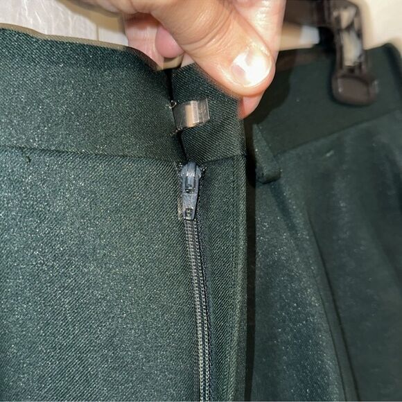 ASOS 30 x 24 Shimmery Winter Green Capri Dress Slacks Senior Ball - Picture 5 of 11